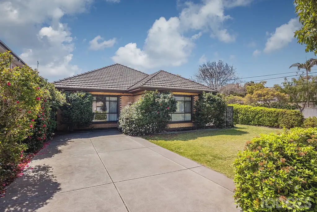 19 Collins Street, Mentone, VIC 3194