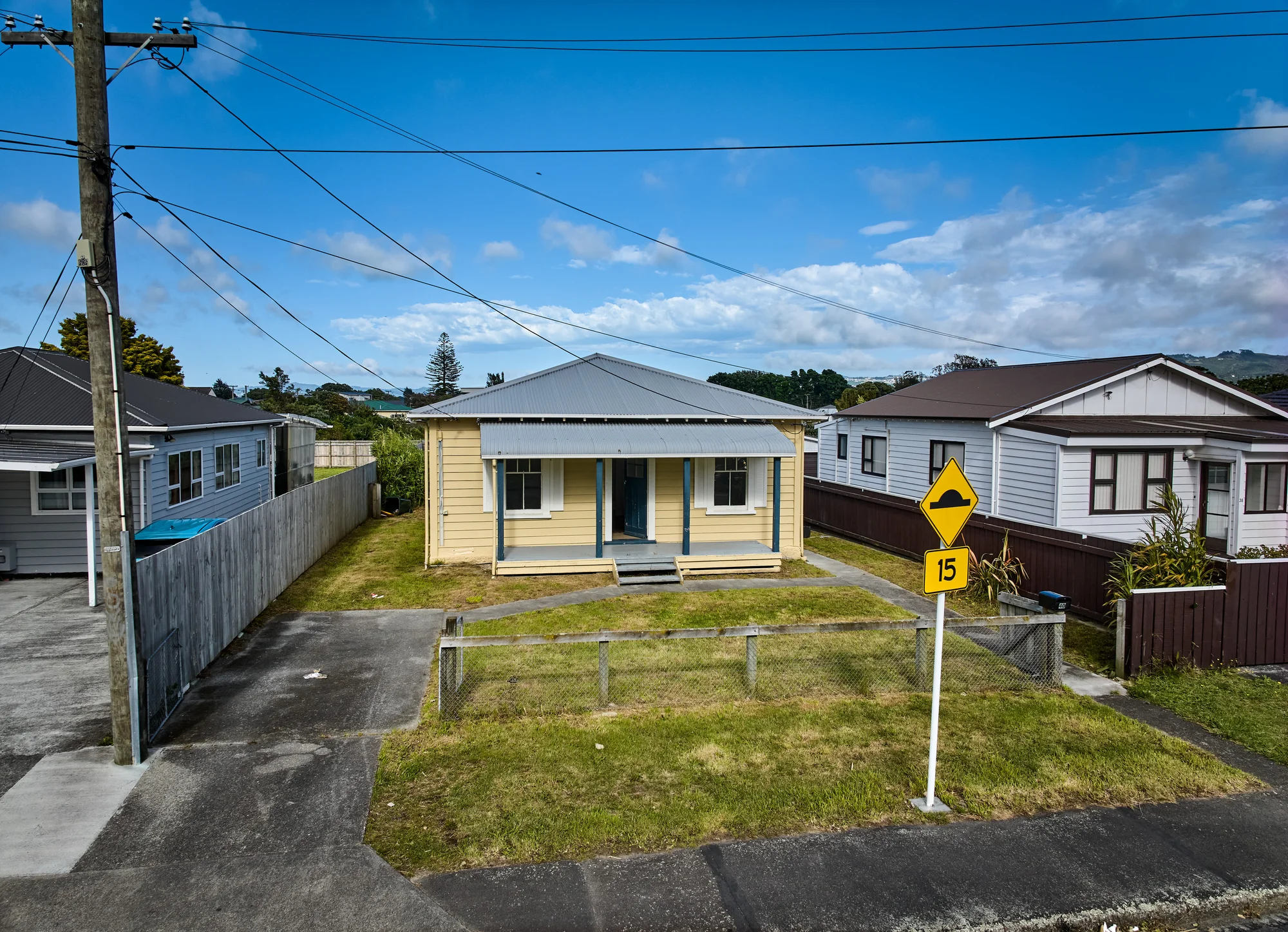 Moera 3Moenga Charming starter home or smart investment in Moera