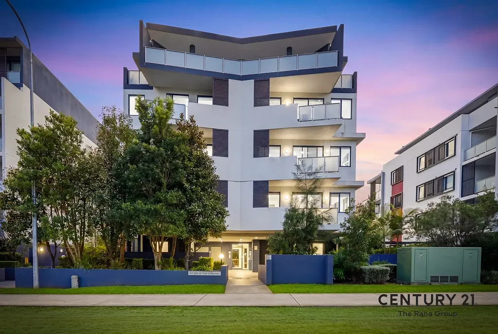 Wentworthville 2침실 Bright, Breezy & Beautiful Apartment – Walk to Everything (MUST BE SOLD)