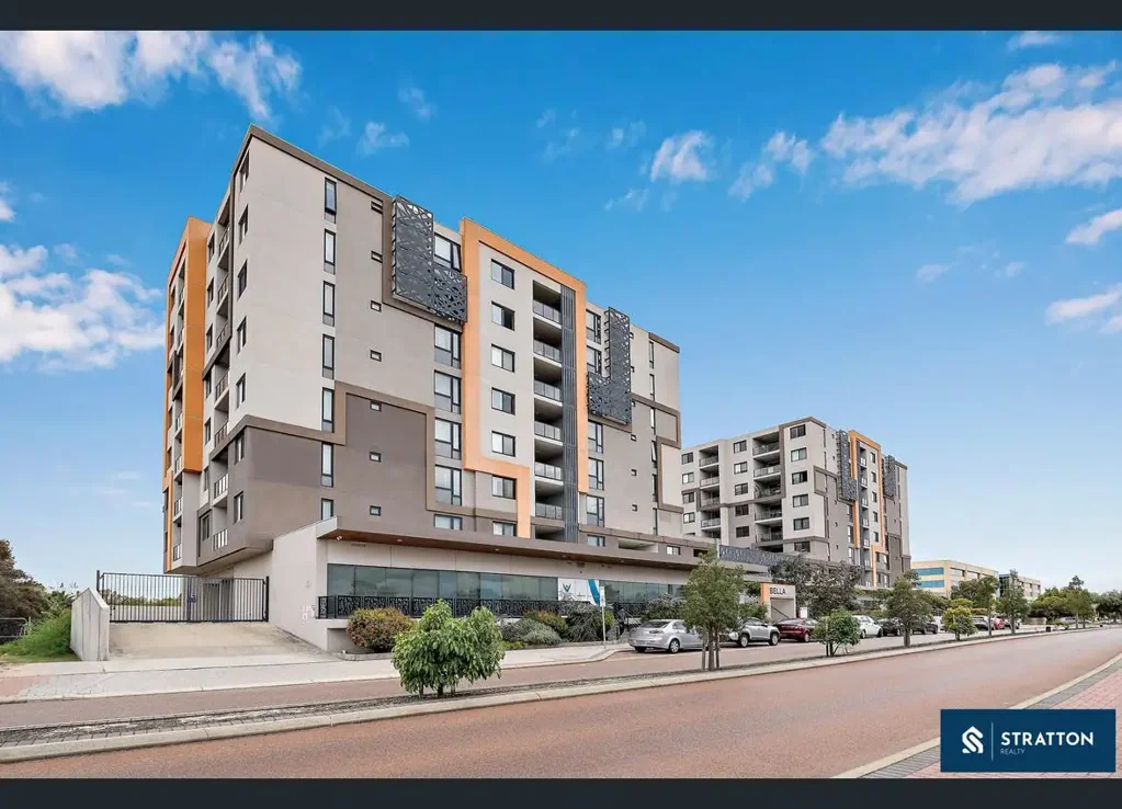 Modern Apartment... Perfect Location!