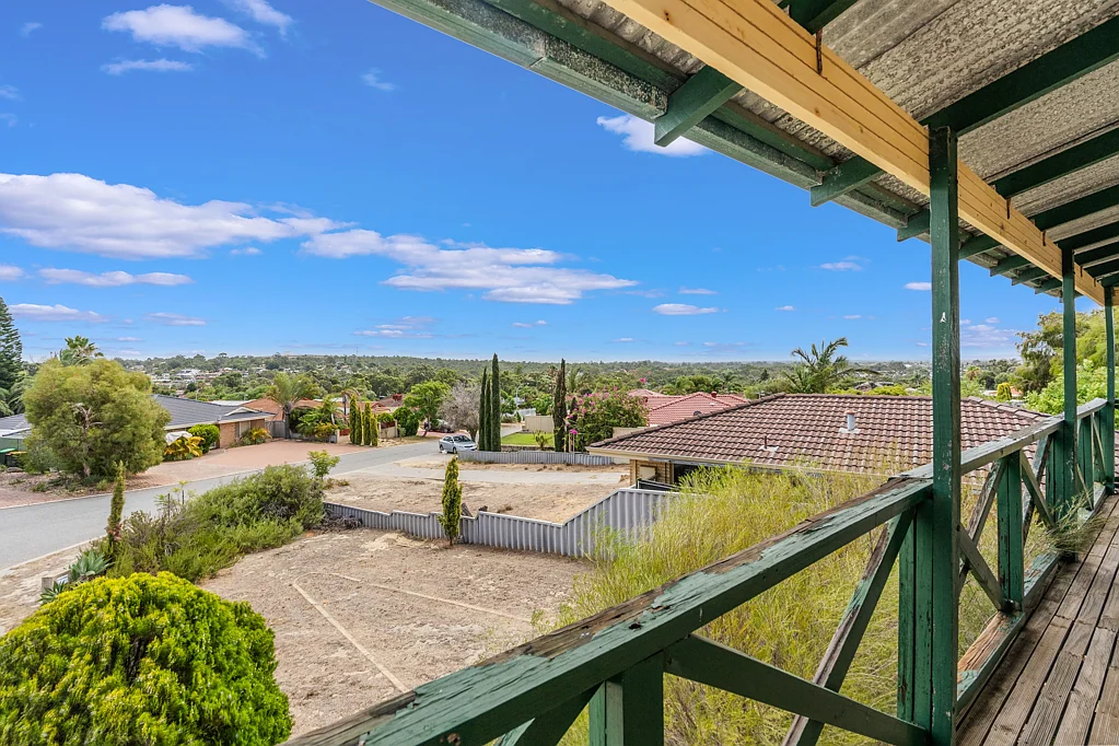 15 Japonica Heights, Mirrabooka, WA 6061
