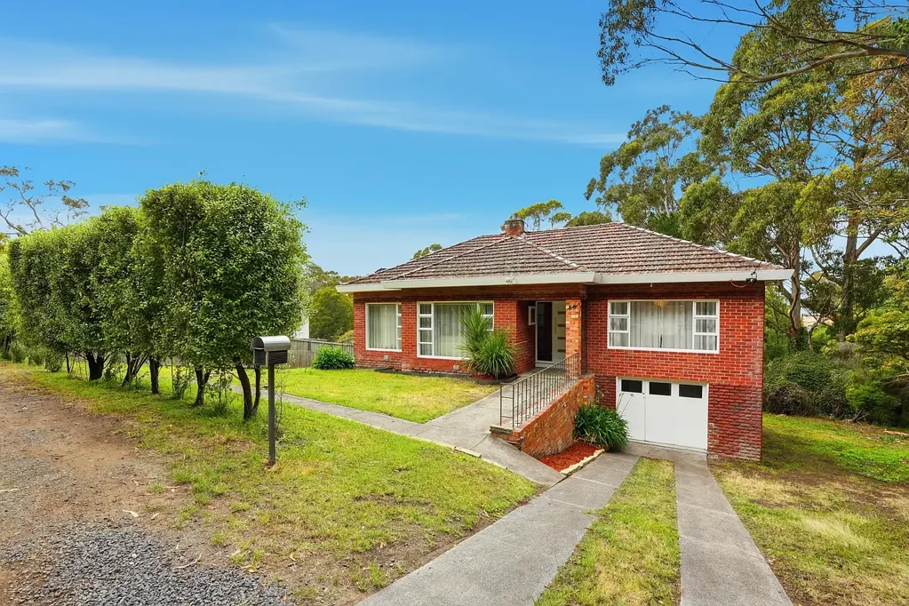 56 Channel Highway, Taroona, TAS 7053