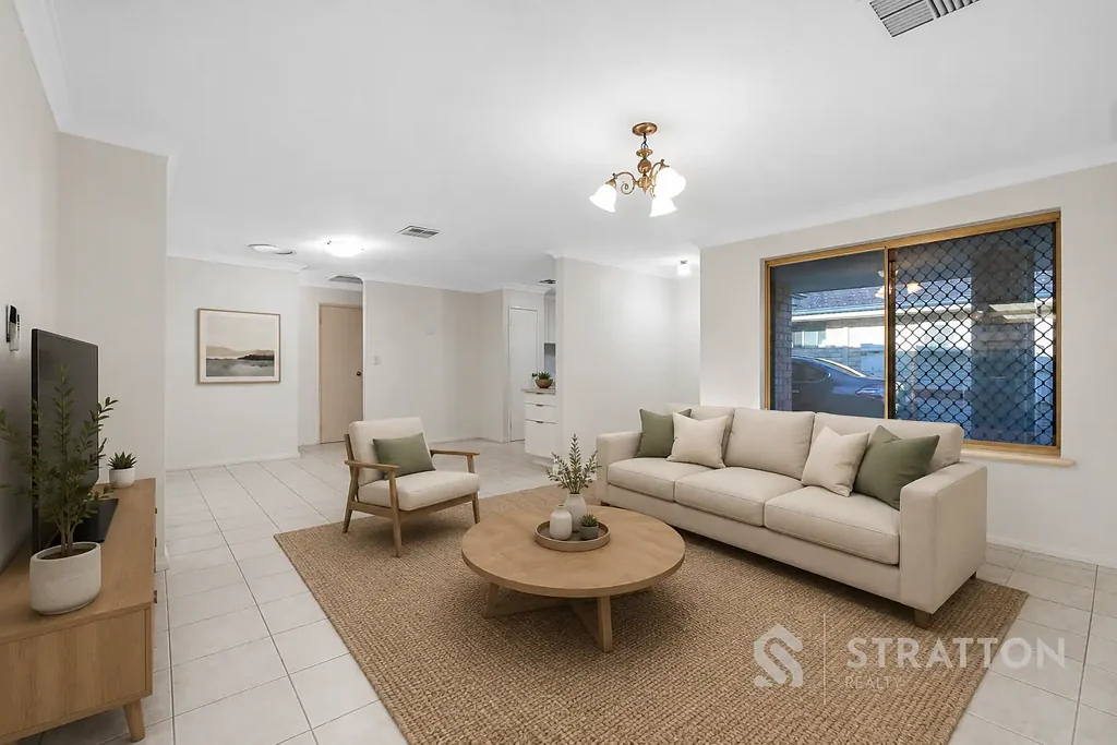 Cannington 3غرفة نوم Freshly Updated, Low-Maintenance Living In A Convenient Location!!
