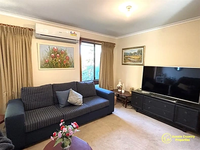69 Cobram Street, Berrigan, NSW 2712, 3 phòng ngủ, 1 phòng tắm, House
