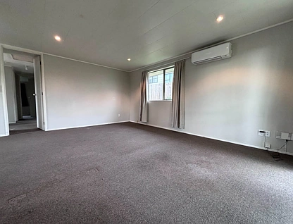37 Holmes Drive South, Massey, Waitakere City, 3房, 1浴, 整租独立别墅