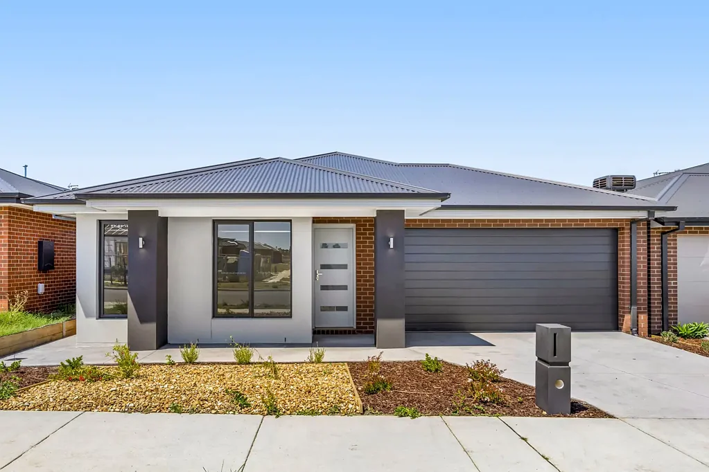 Modern Family Living with Space, Comfort & Convenience
