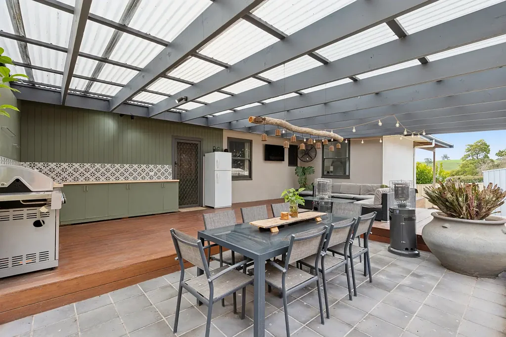 Nairne 4ਬੈੱਡਰੂਮ Renovated Living with an Entertainer's Edge