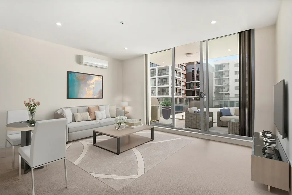 Wollongong 2房 步行即达咖啡馆 海滨城市生活 现代两居室 北向景观 高端石材台面 豪华主浴室 带安保停车位 Modern Coastal Living in the Heart of Wollongong