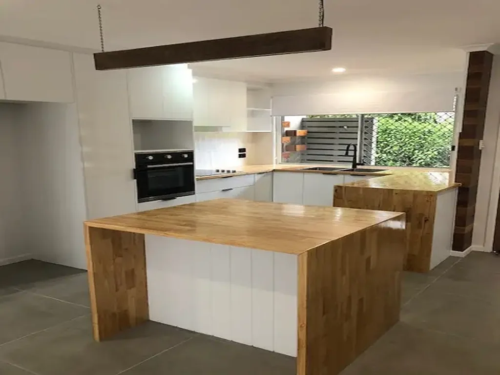 Modern Coastal Townhouse in the Heart of Mudjimba