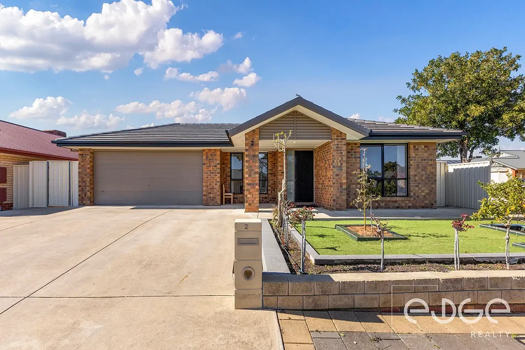 2 Overlander Way, Smithfield, SA 5114