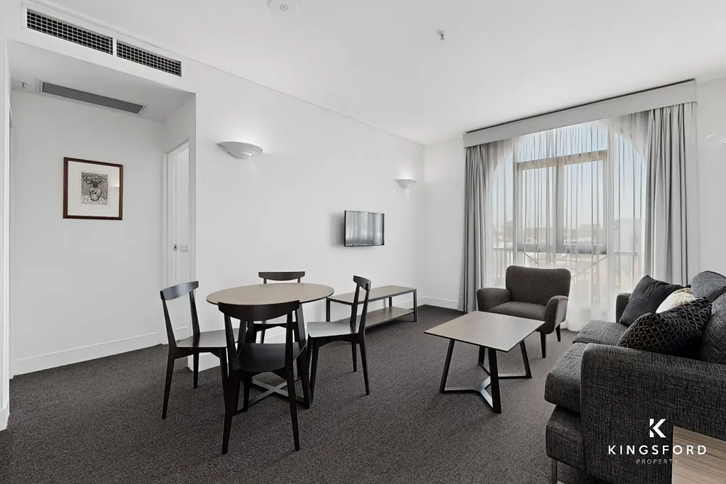 East Melbourne 1कमरा Blue Chip Investment in a Blue Chip Suburb -  Offering an 8.6% Return...
