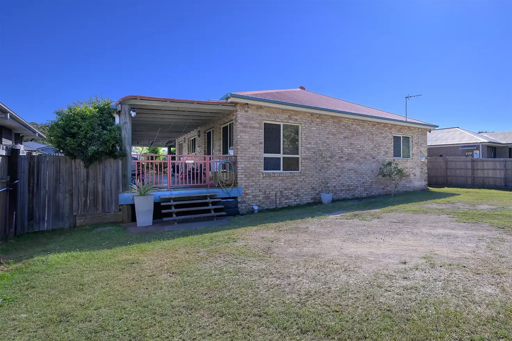 New Auckland 3部屋 Move-In Ready with Deck, Media Room & Timber Floors