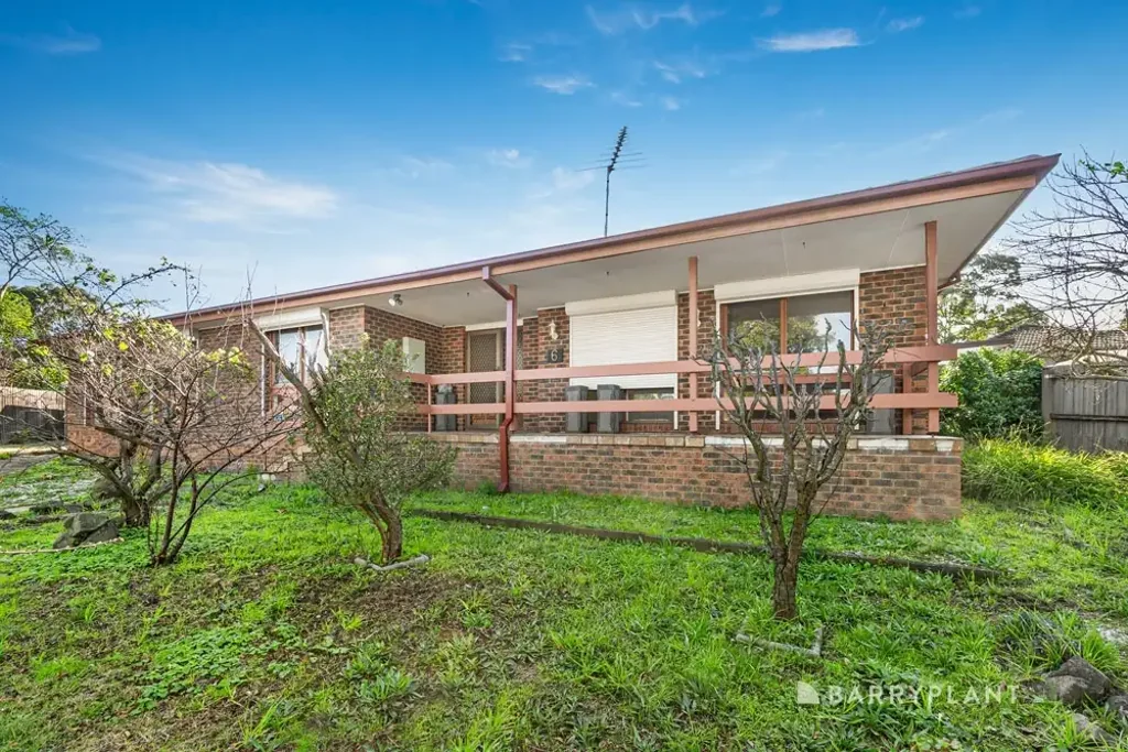 Mill Park 4 Bedroom Renovator's Delight