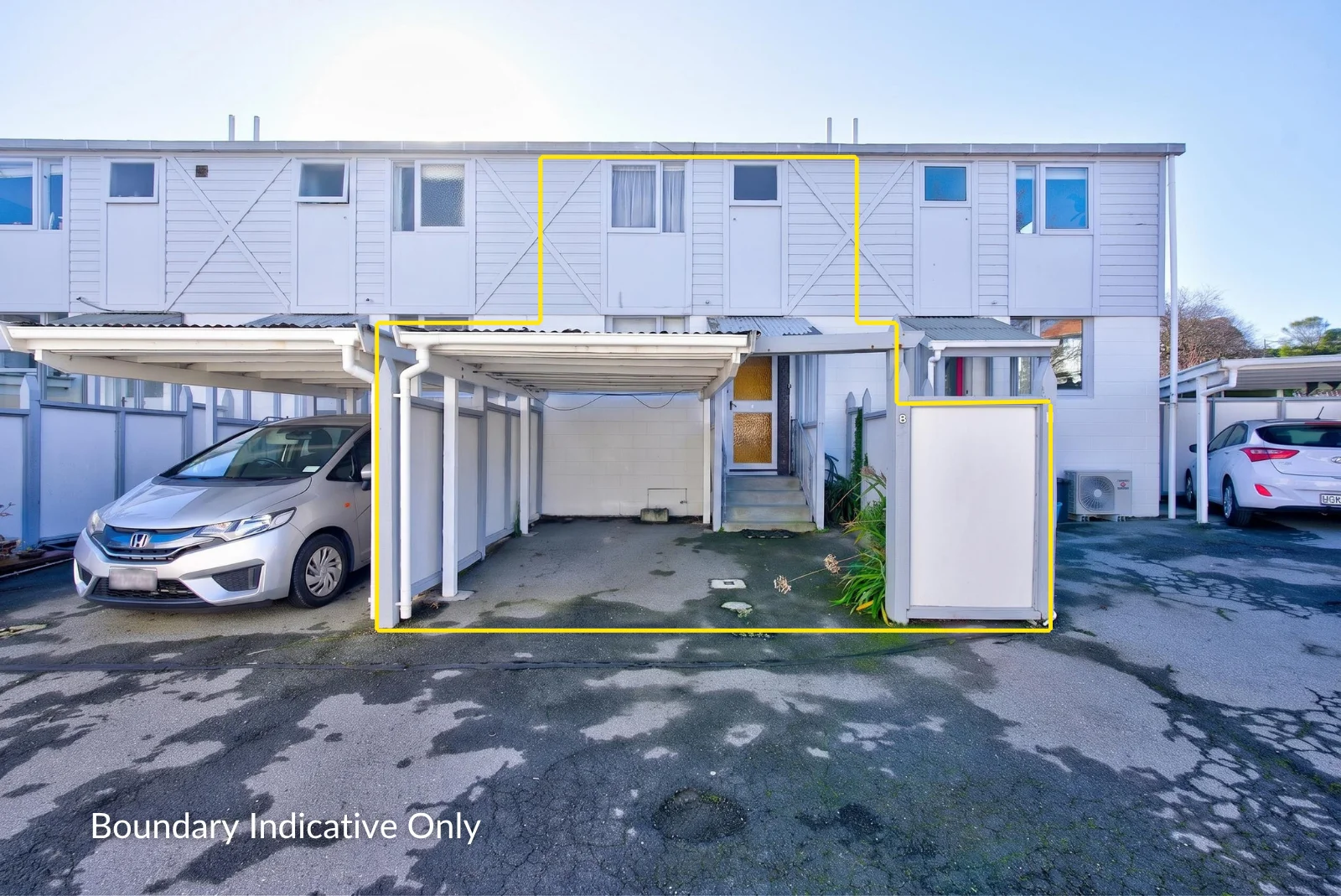 Hataitai 2房 Tucked Away, Yet Close to Everything