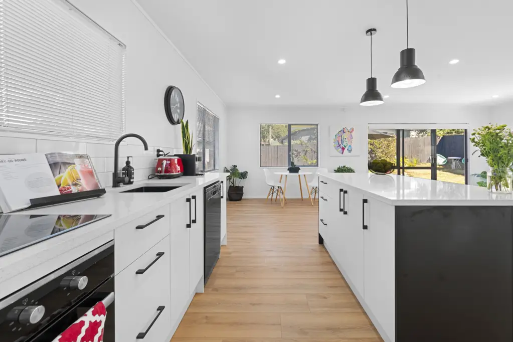 2/78 Mountain Road, Mangere Bridge, Manukau City, Auckland