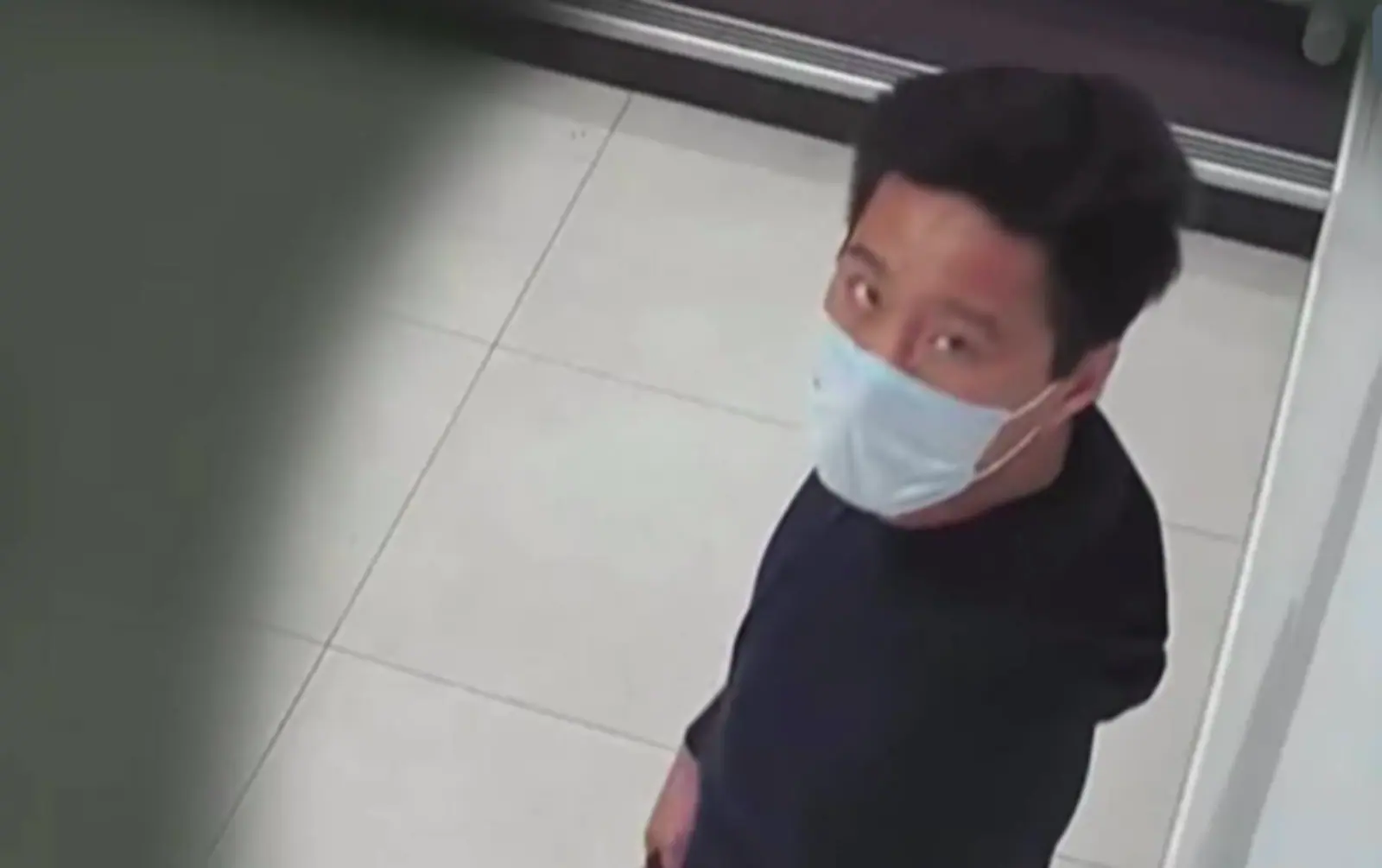 奥克兰女子遭遇诡异袭击,嫌疑人在逃,警方发图寻人