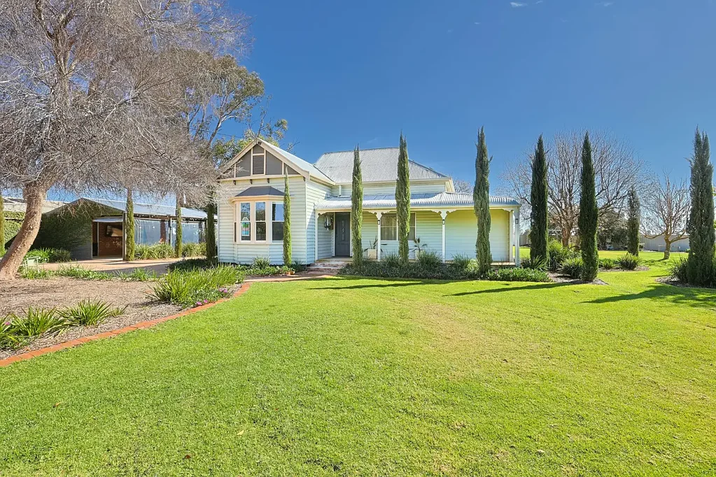 229 River Avenue, Merbein, VIC 3505