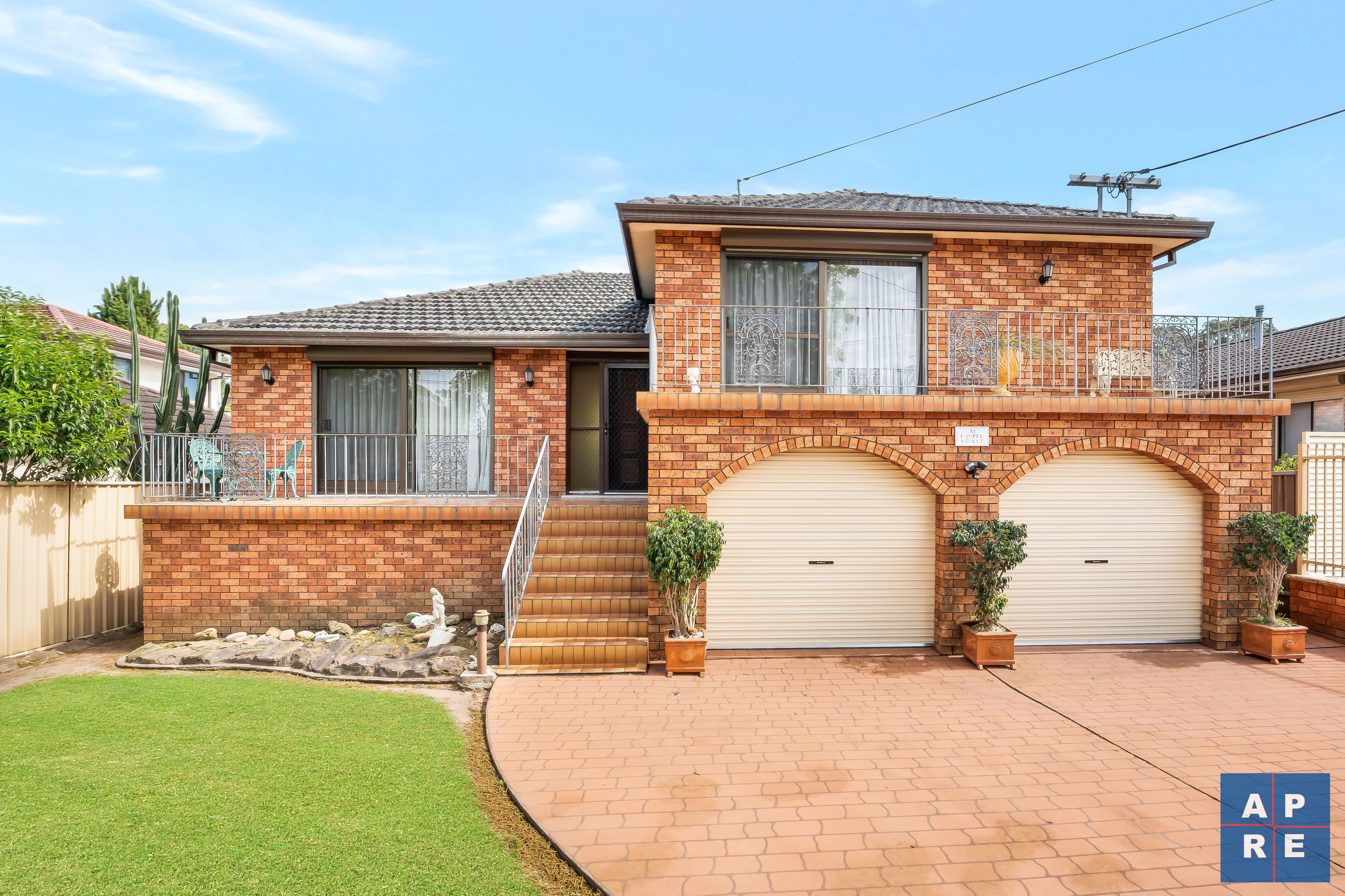 31 LAUREL ST, CARRAMAR NSW 2163, 0 habitaciones, 0 baños, House