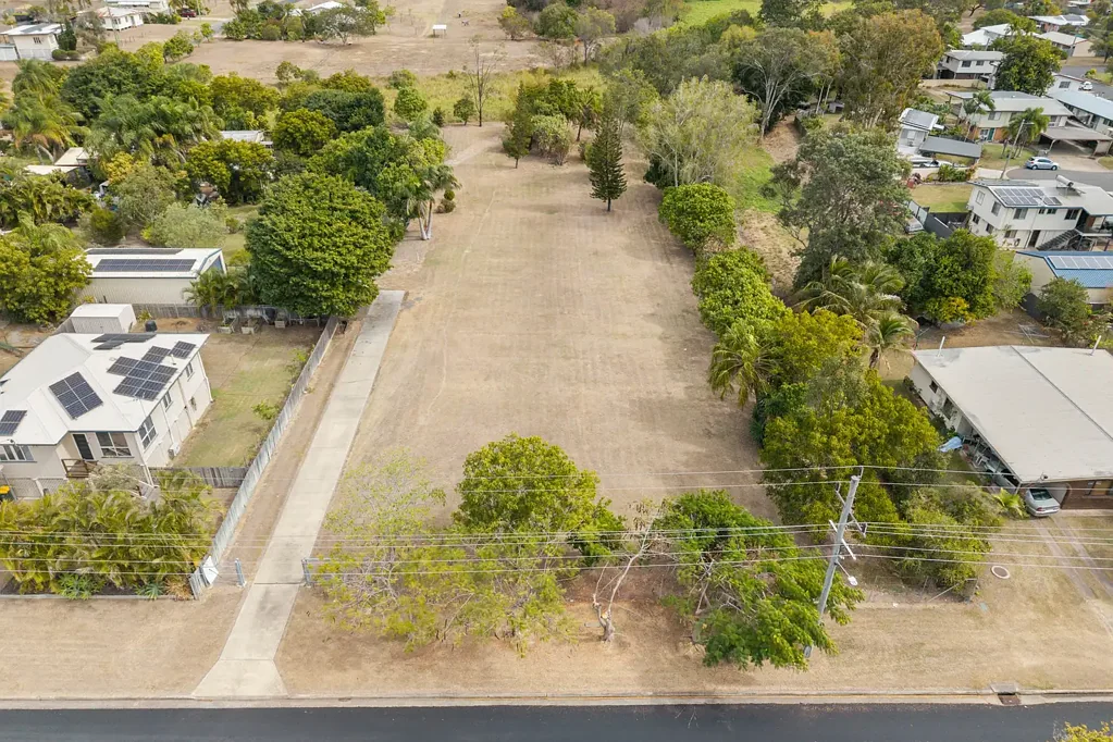 Kawana A Large Allotment in a Convenient Location