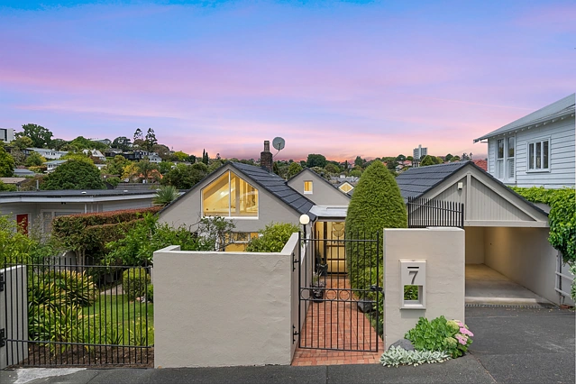 7 Benson Road, Remuera, Auckland City