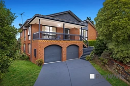 24 John Edgcumbe Way, Endeavour Hills