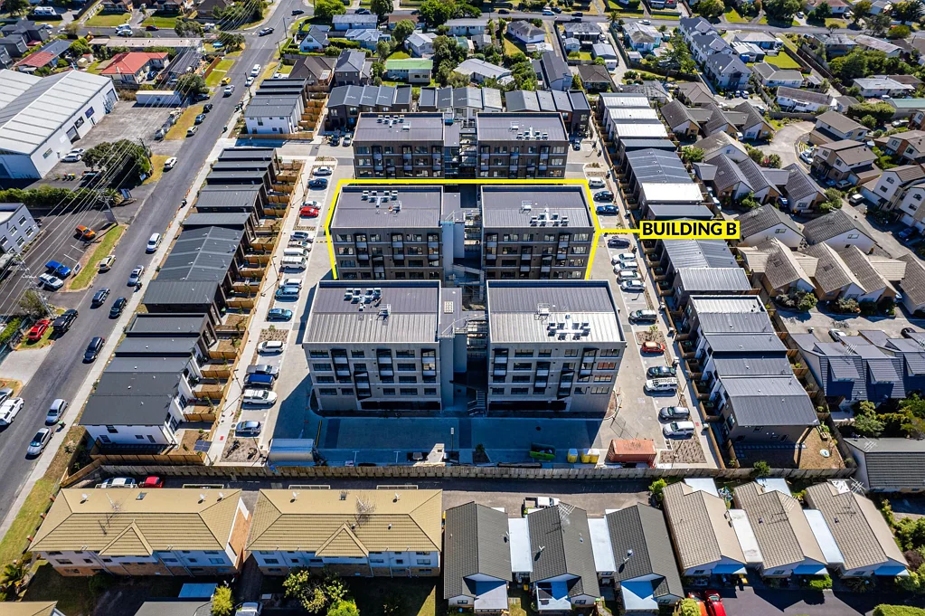 Te Atatu South 30Moenga Rare Whole-Building Investment, 32 Apartments