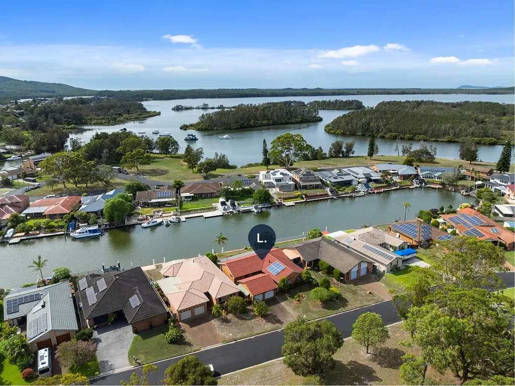 12 Supply Avenue, Forster, NSW 2428