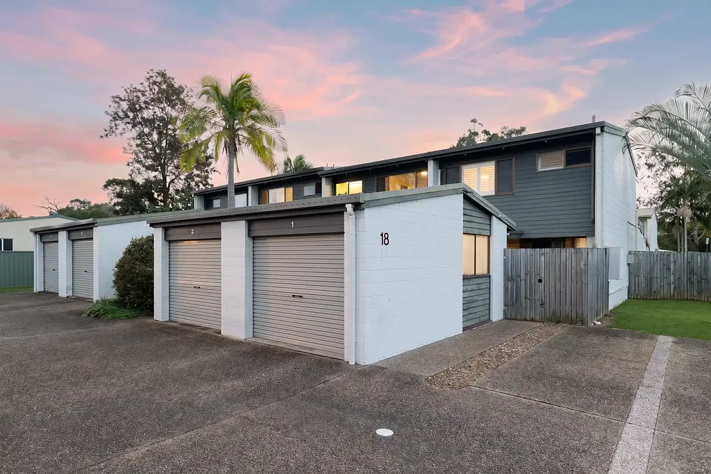 Ferny Grove 2Kwarto Character, Comfort & Convenience in the Heart of Ferny Grove