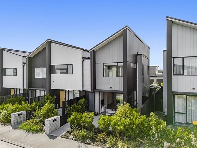 10 Walter Merton Road, Hobsonville Point, Waitakere City