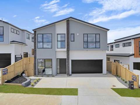 Flat Bush 7房  Luxury Home with 5 Ensuites with Income Potential!