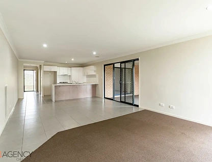 19 Quinlan Run, Orange, NSW 2800, 4房, 2浴, House