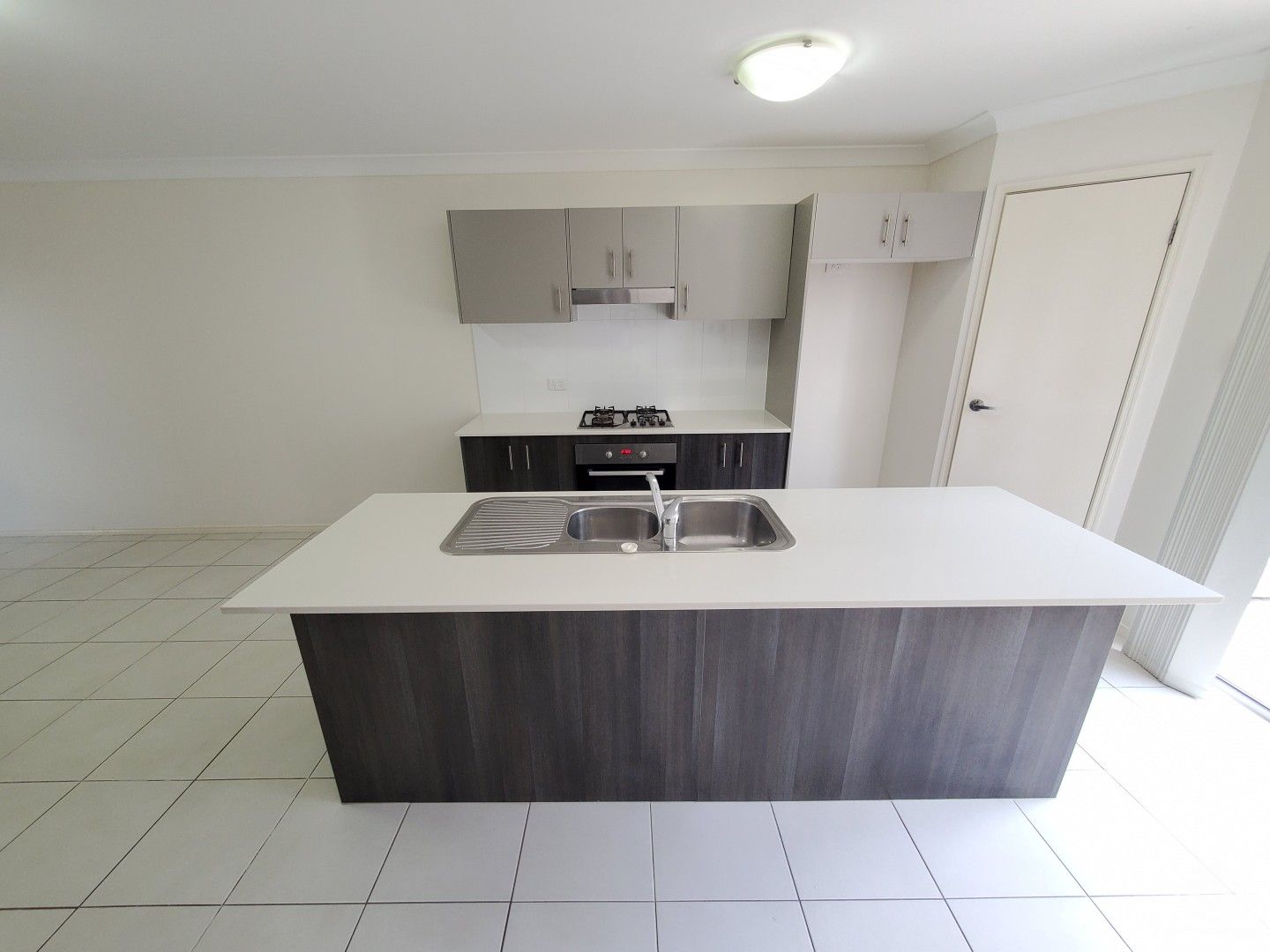 5-13 BROOKVALE DR, UNDERWOOD QLD 4119, 0 غرف, 0 حمامات, Townhouse