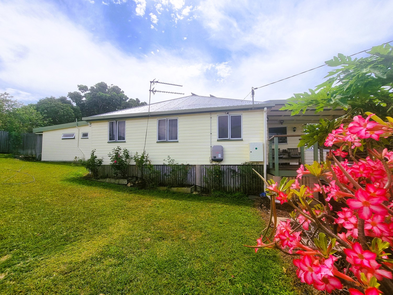 74 POOLE ST, BOWEN QLD 4805, 0 chambres, 0 salles de bain, House