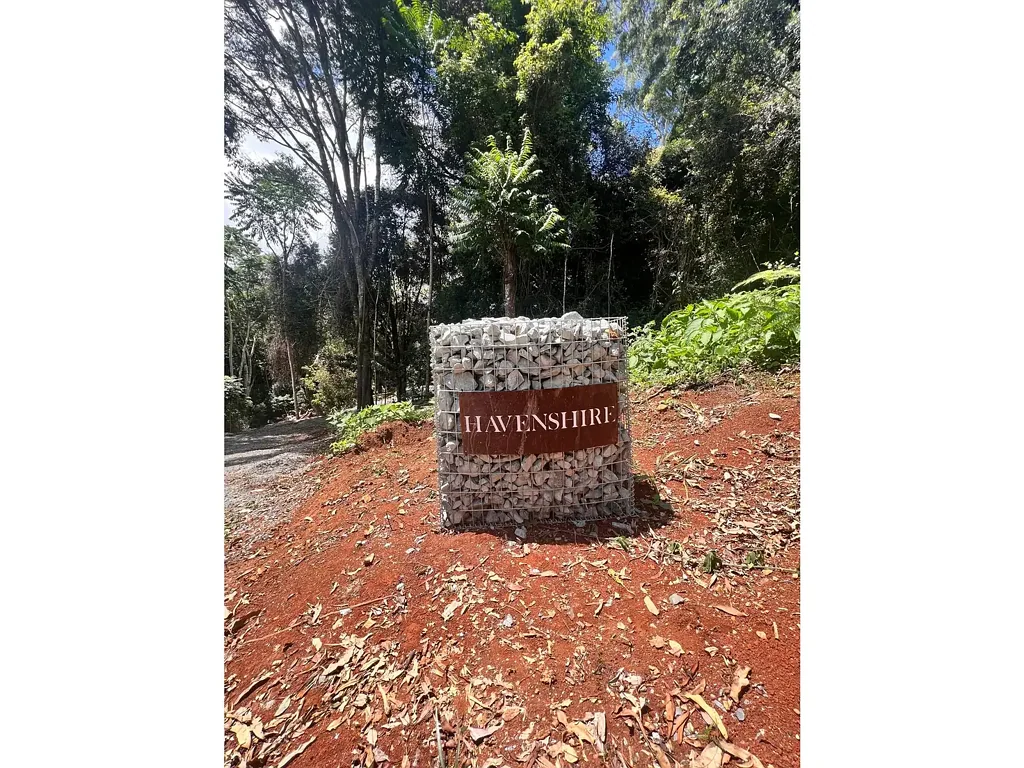 Springbrook 10 Acres of Pure Springbrook Bliss: Your Rainforest Acreage Awaits!
