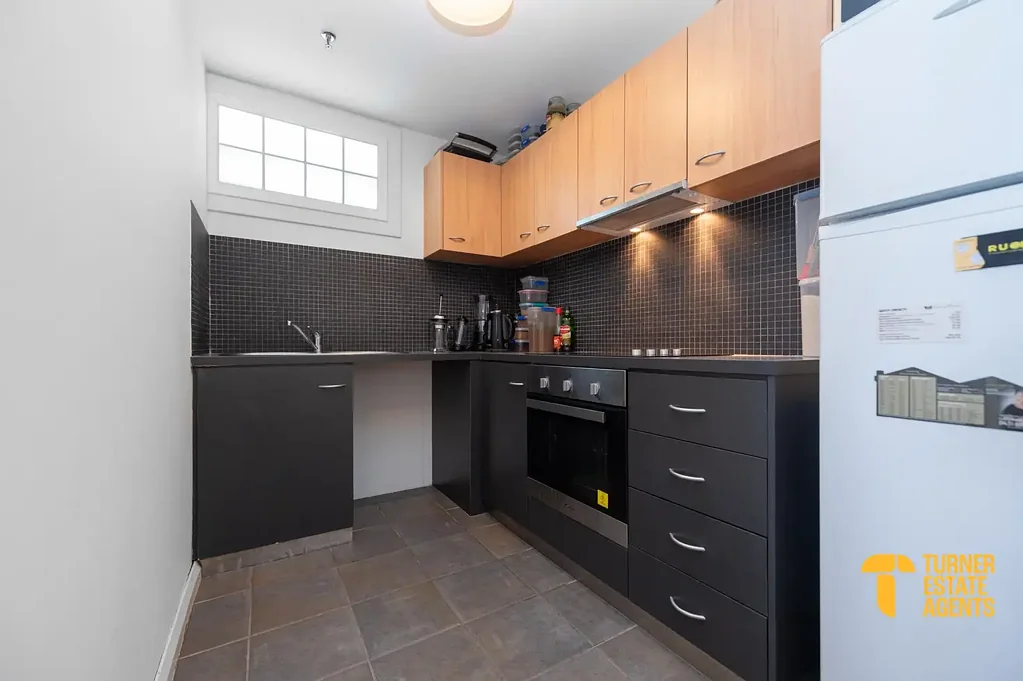 10J/811 Hay Street, Perth, WA 6000