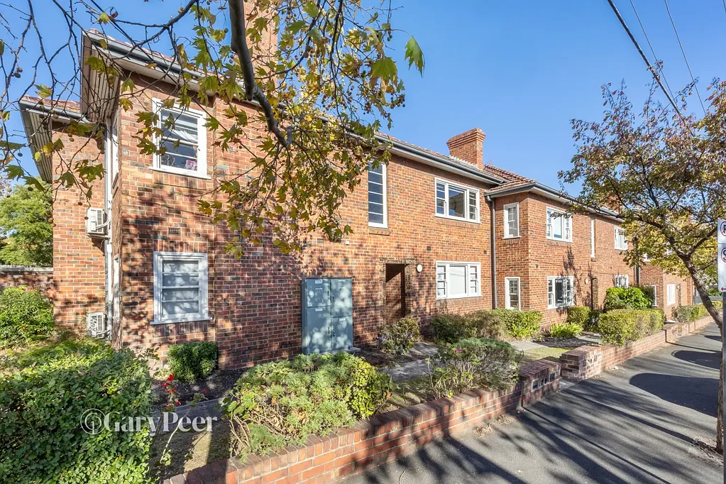 Prahran 1ਬੈੱਡਰੂਮ Ground-floor charm in a blue-chip location