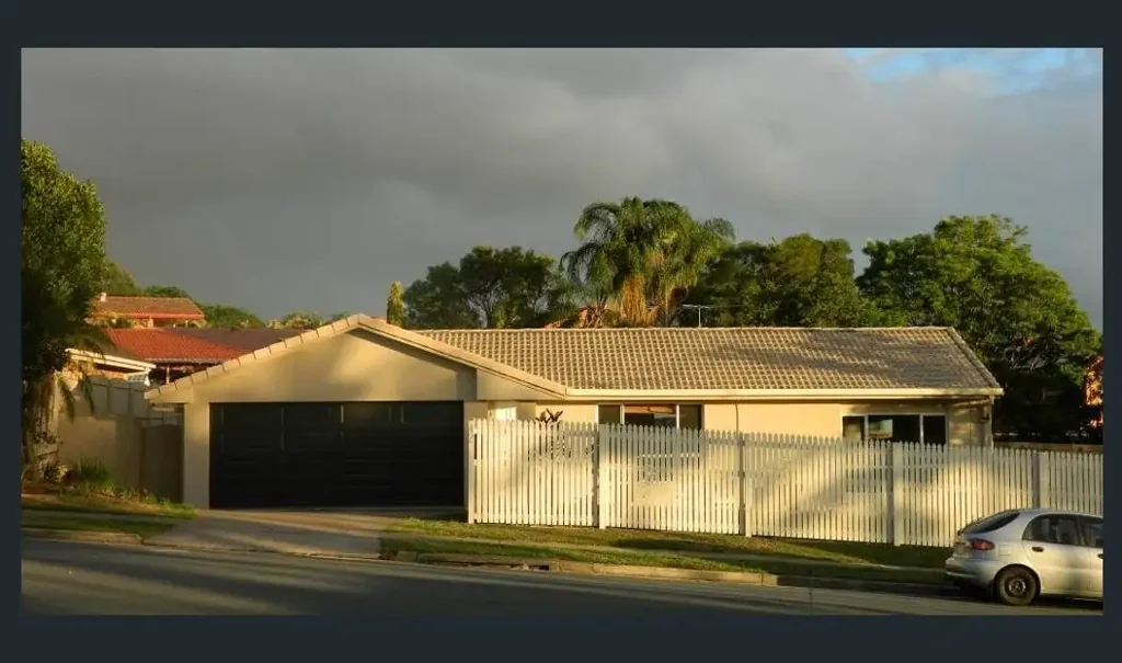 Spacious 5-Bedroom Family Home With Pool!