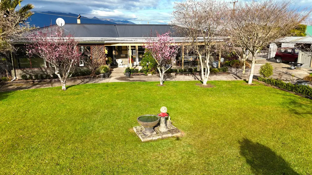 Westport 4部屋 Embrace Comfort in a Park setting