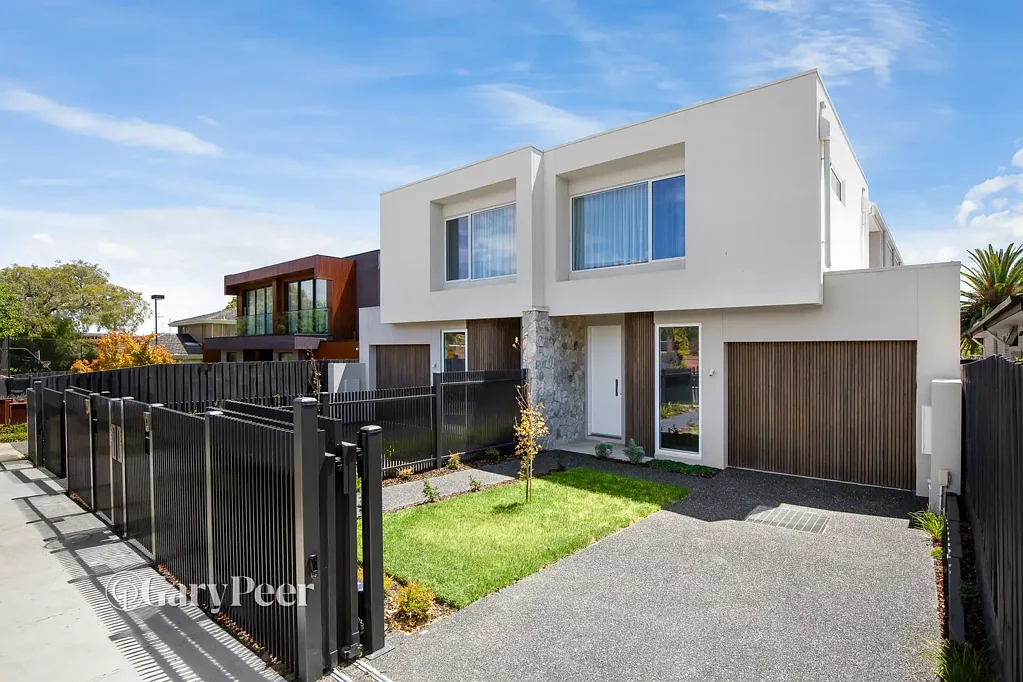 12a Loch Avenue, St Kilda East, VIC 3183