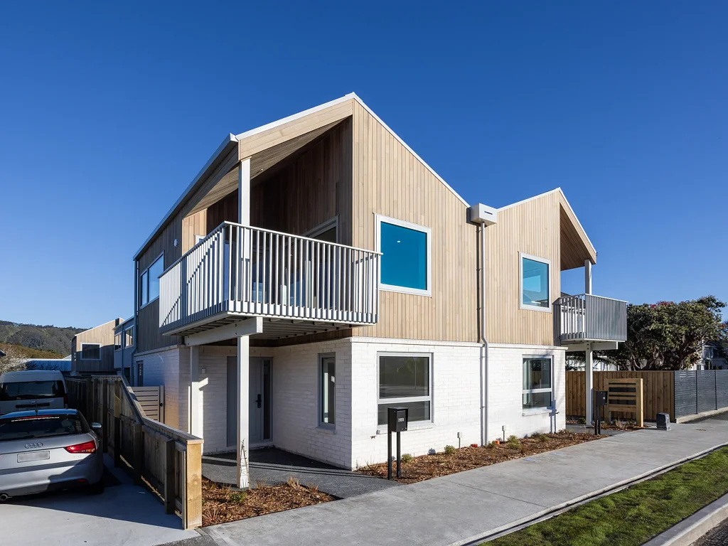 Avalon 2Kwarto Modern, Private Living in the Heart of Avalon