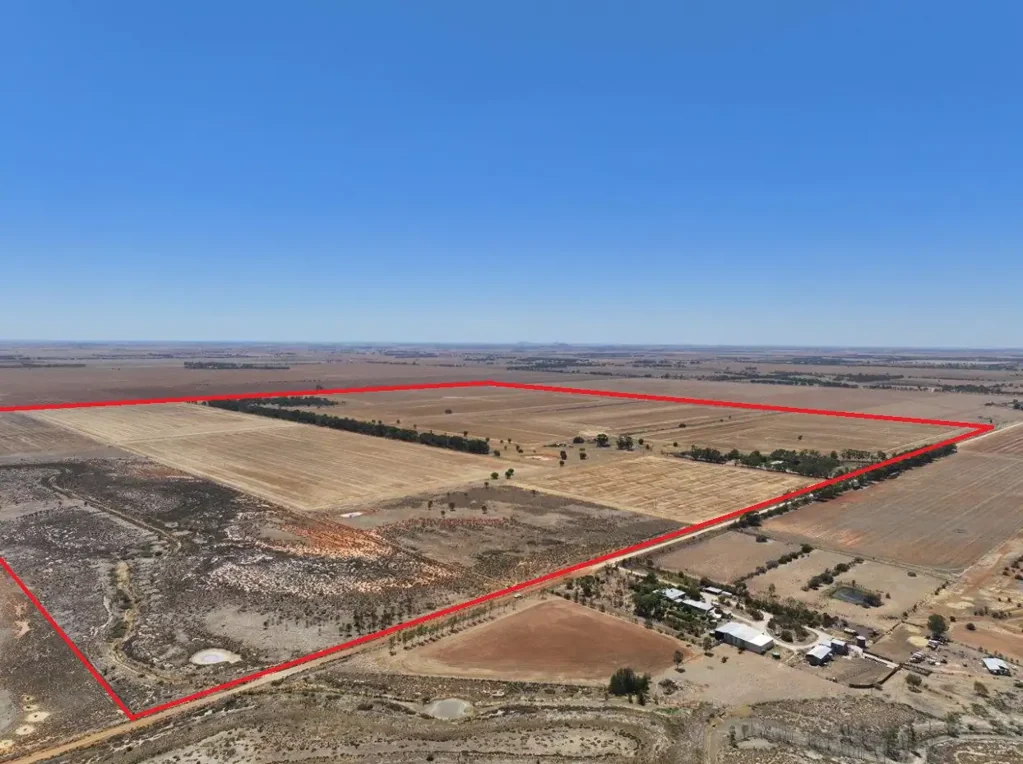 997 Mologa-Durham Ox Road, Yarrawalla, VIC 3575