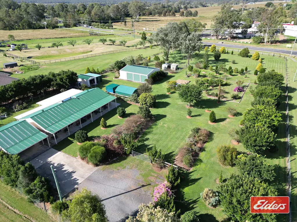 Peak Crossing 4ਬੈੱਡਰੂਮ ESCAPE TO YOUR DREAM ACREAGE AT PEAK CROSSING!