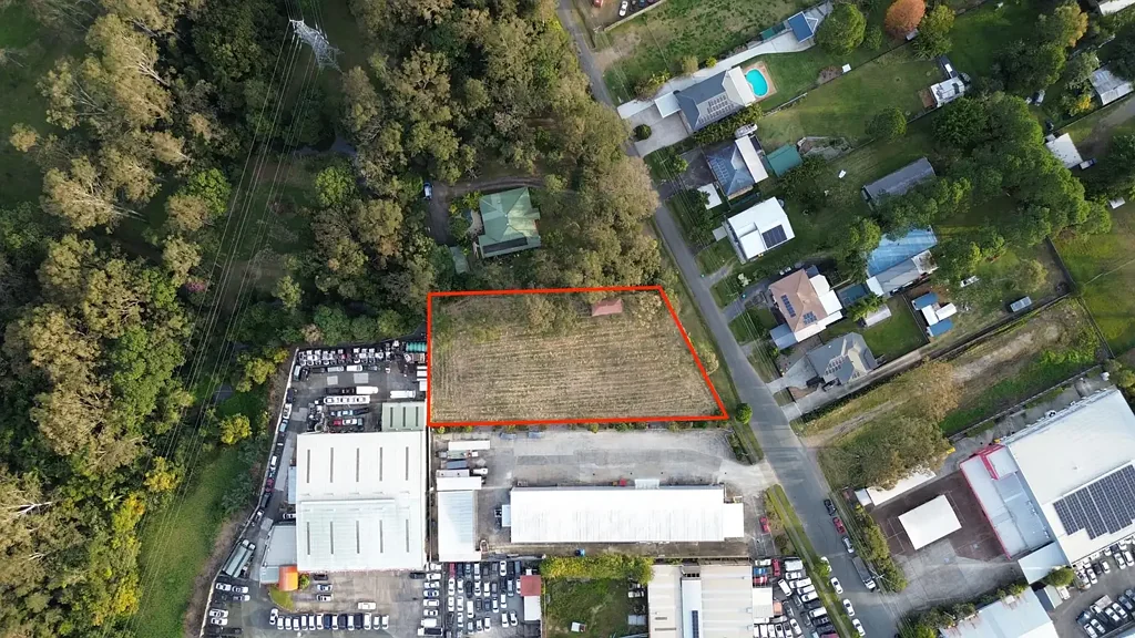 Slacks Creek FOR SALE - ATTENTION INVESTORS / DEVELOPERS & OWNER OCCUPIERS