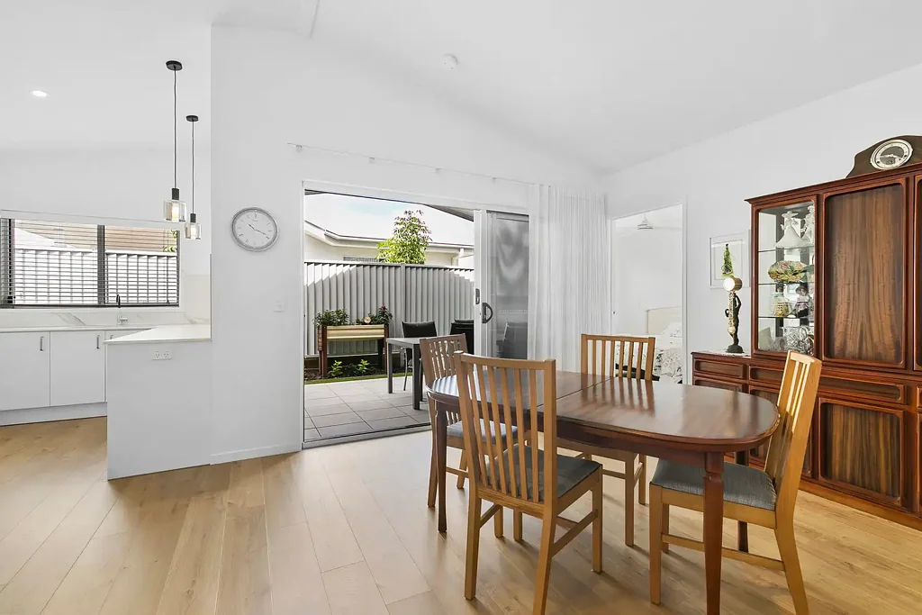 Burpengary East 2ਬੈੱਡਰੂਮ Perfect Location – Move in Ready!