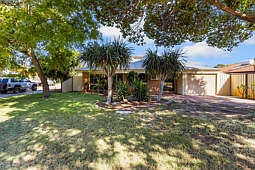 10 Andell Place, Redcliffe