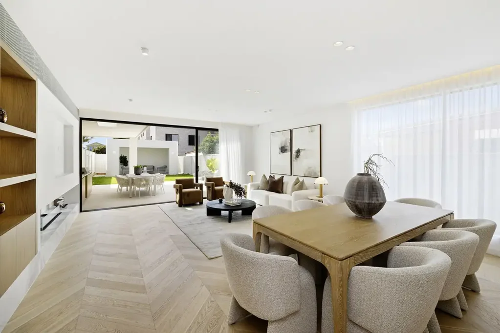 Croydon Park 4कमरा A Flawless Showcase of Cutting Edge Design in a Boutique Location