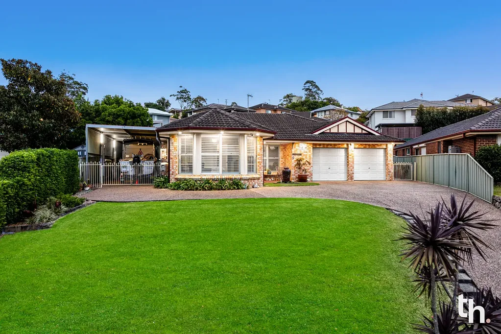 Macquarie Hills 5 Slaapkamer Built for Living, Made for Entertaining — The Family Home That Has It All