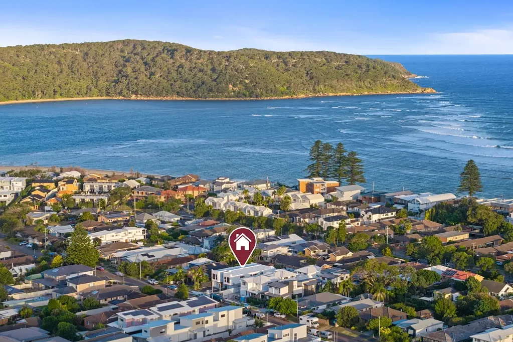 Ettalong Beach 4બેડરૂમ Brand New Coastal Prestige - One Sold, One Left!