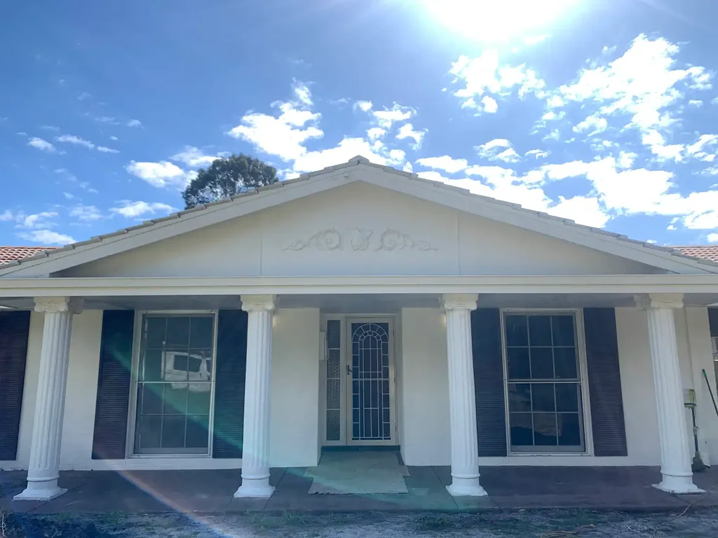 ✨ Renovated Family Home Opposite Booragoon Lake – Dual School Zone ✨