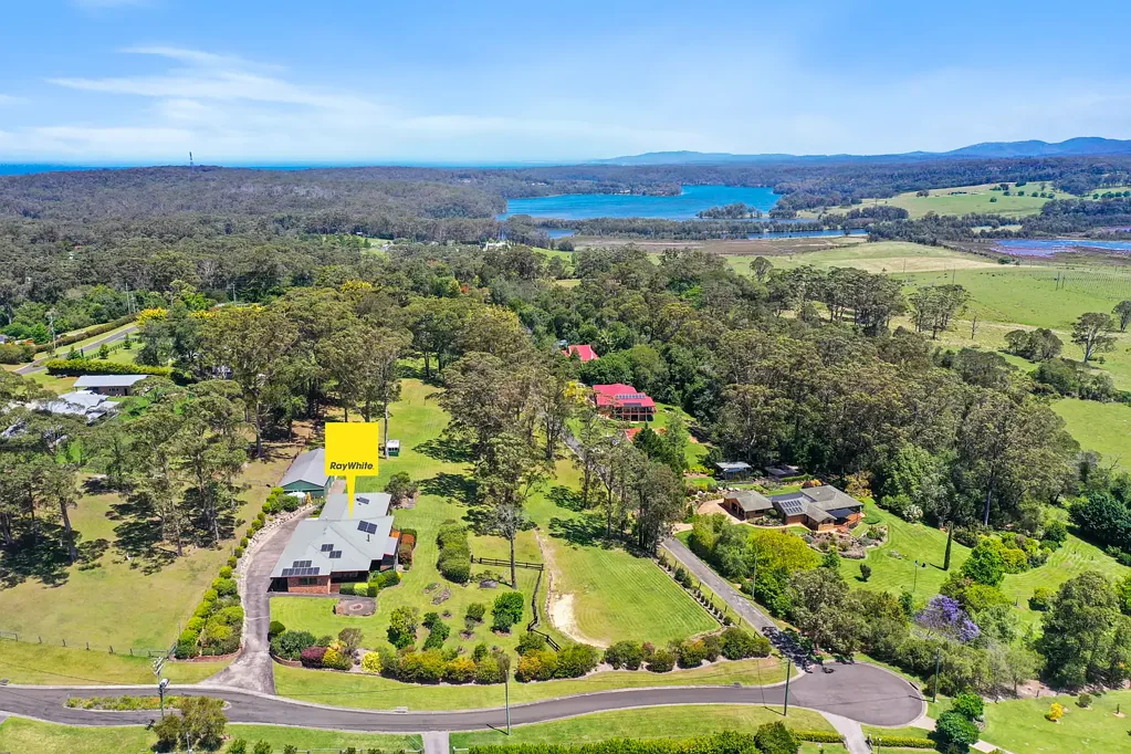 Ulladulla 4 Bedroom Exclusive Country Retreat - Stunning Views